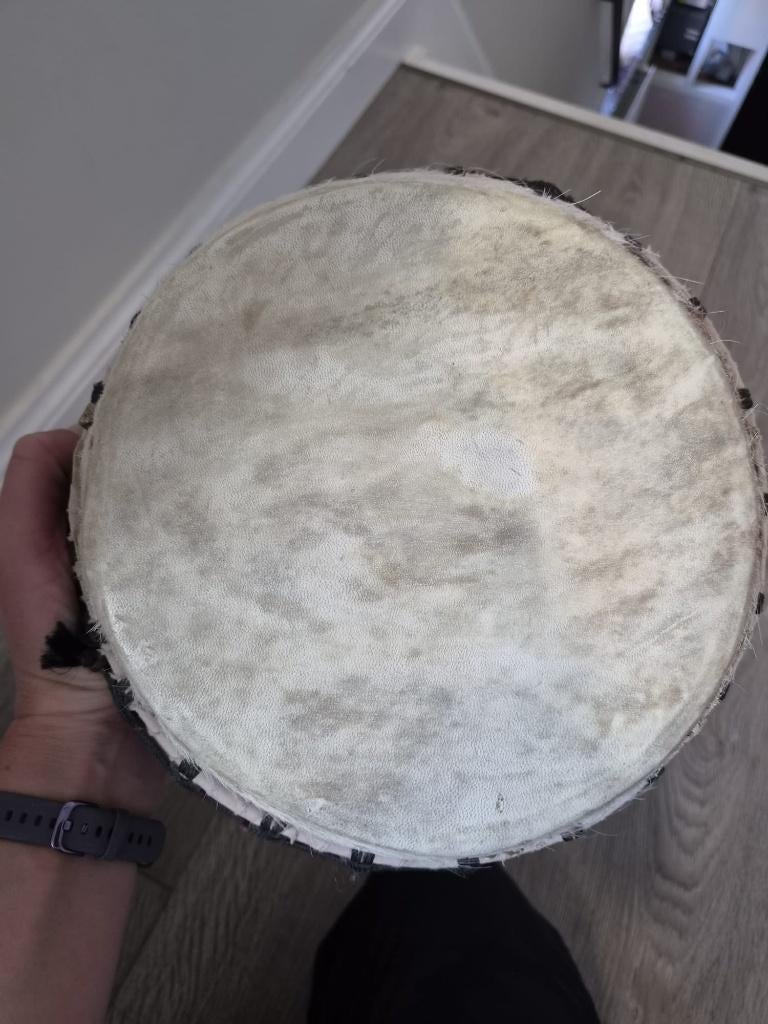 Djembe, Ophalen, Zo goed als nieuw