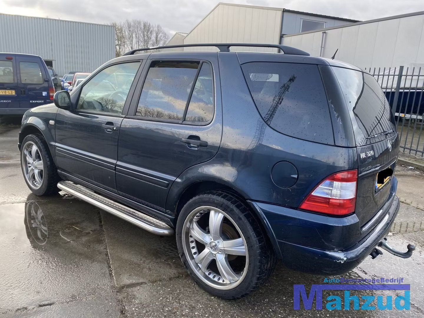 MERCEDES ML W163 Links achterlicht 1998-2005, Auto-onderdelen, Gebruikt, Mercedes-Benz AG, Mercedes-Benz, Mercedesstrasse 120
70372  Stuttgart, DE