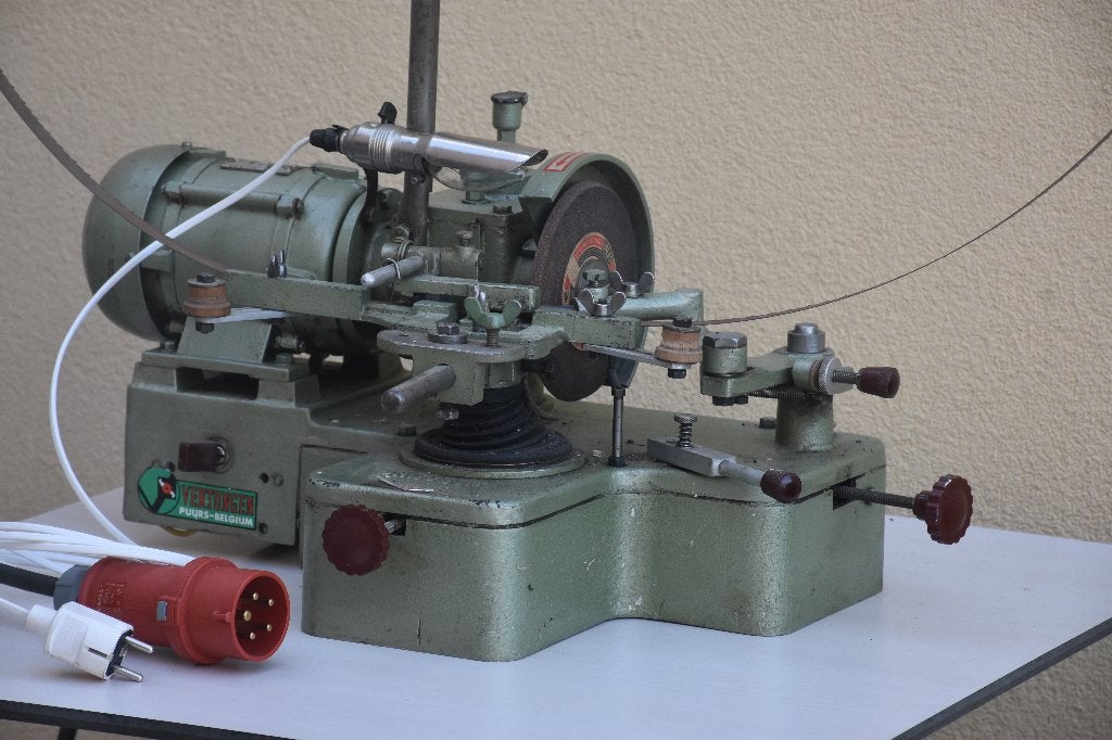 Lintzaag slijpmachine, Doe-het-zelf en Bouw, Ophalen, Gebruikt, Brevete Vertongen, 600 tot 1200 watt