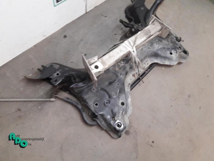 Subframe van een Peugeot 308 (308 08-), Gebruikt, -, -, Ophalen of Verzenden