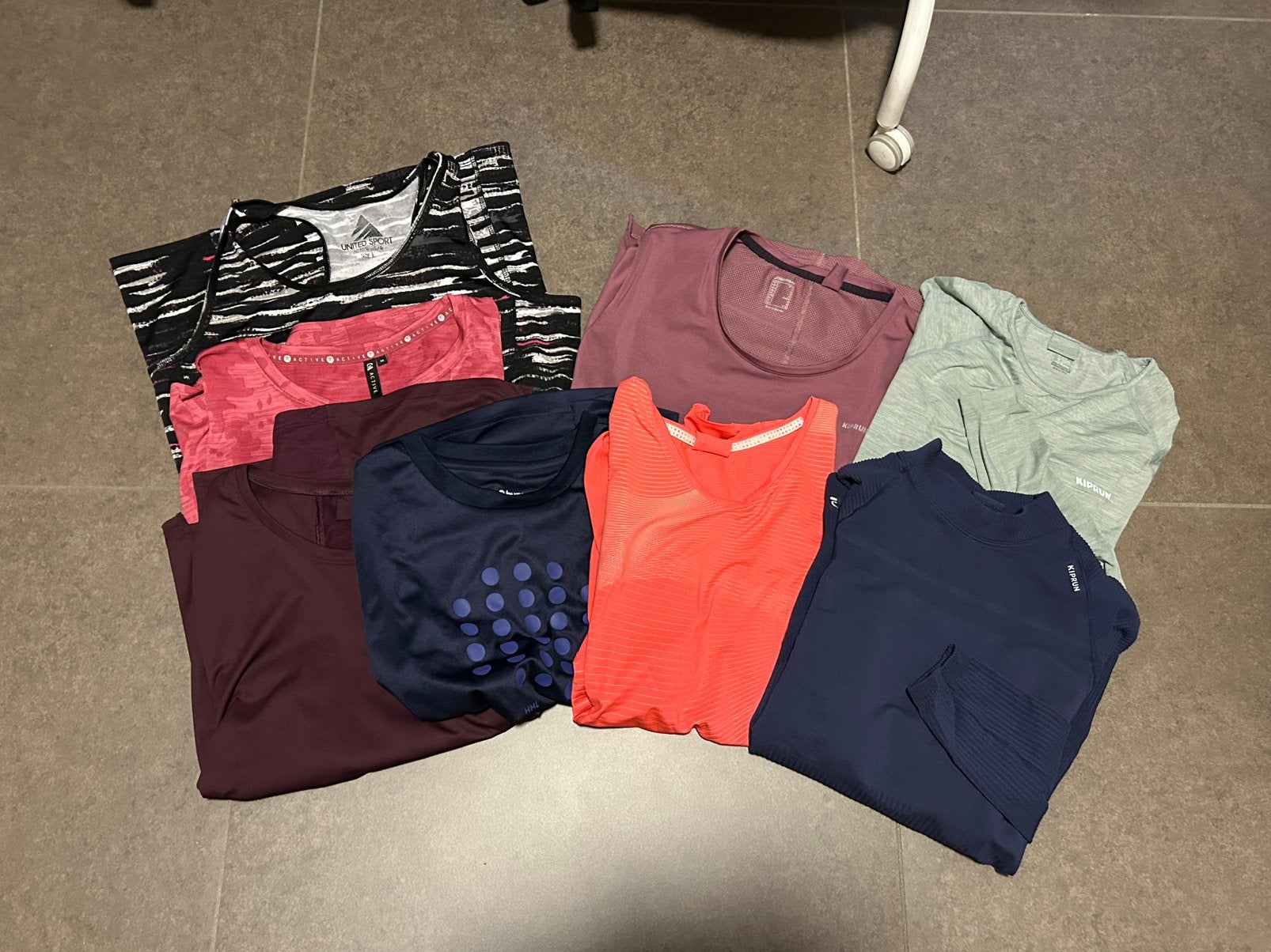 Lot bovenstuks sportkleding dames M, Enlèvement, Utilisé