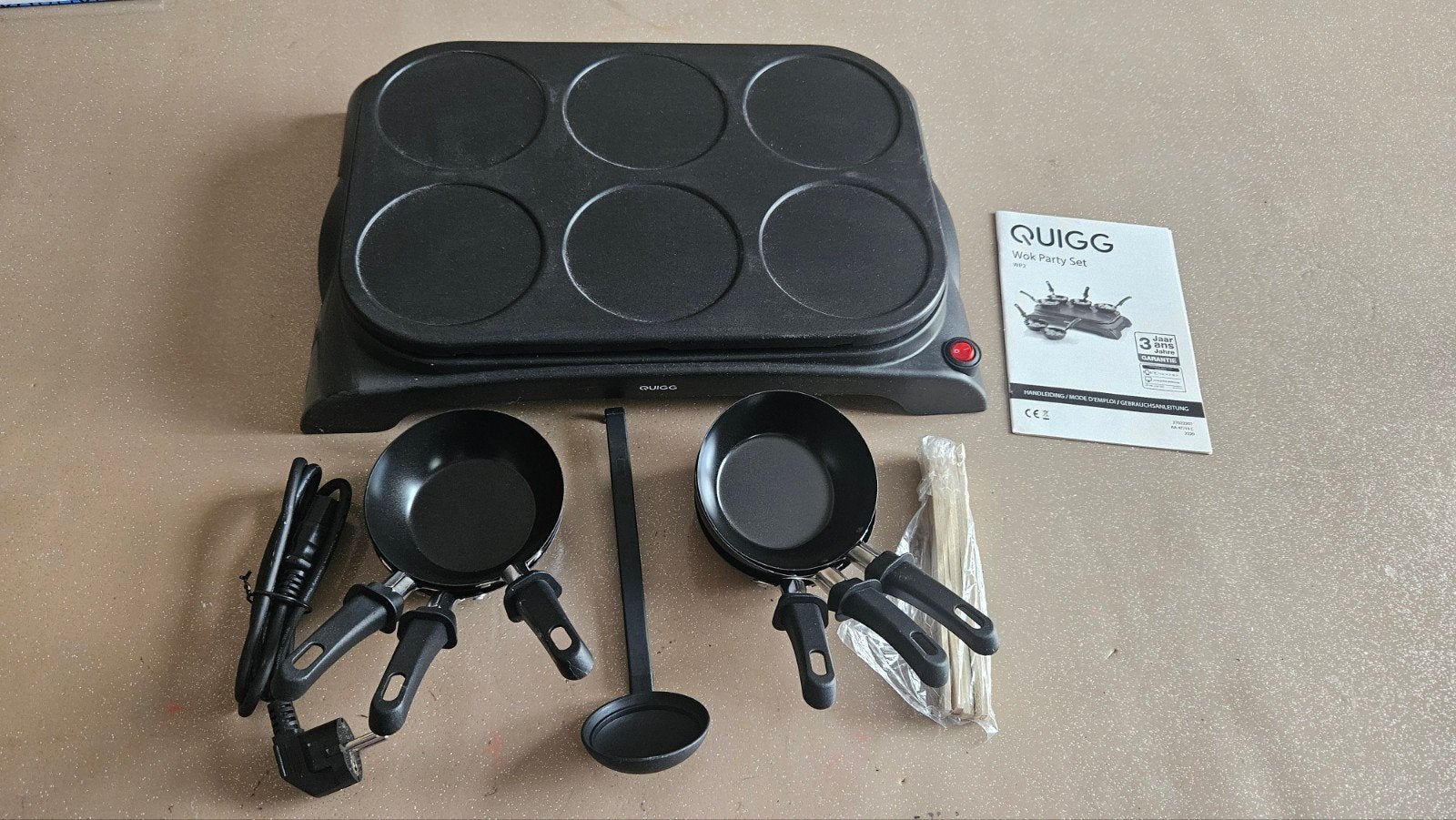Neuf: Wok et mini-crepes party set, Ophalen, Nieuw, 4 t/m 7 personen