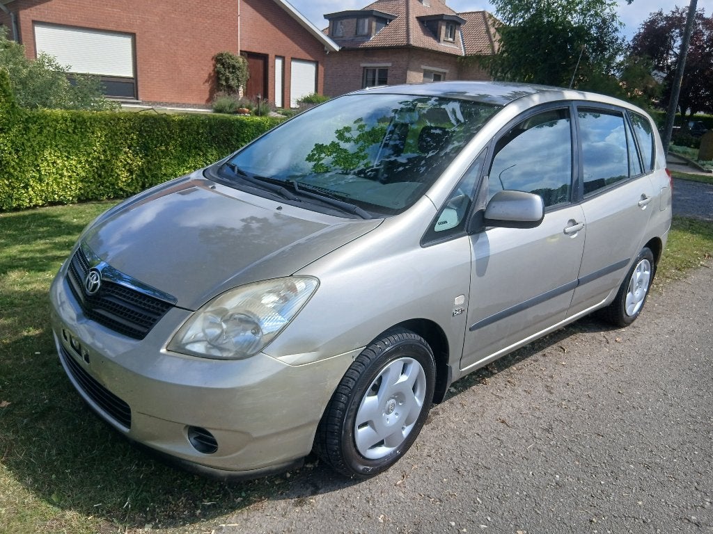 TOYOTA / COROLLA VERSO / 2.0 D4D / AIRCO, Autos, Boîte manuelle, 5 portes, Diesel, Particulier