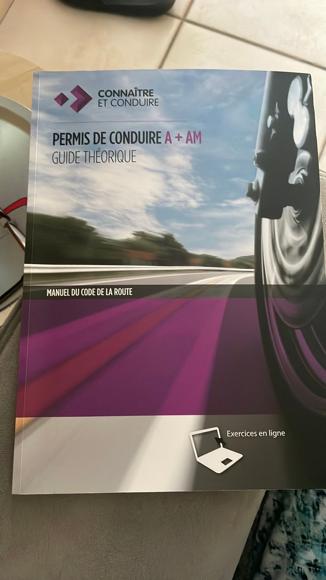Permis de conduire A+AM guide théorique, Enlèvement