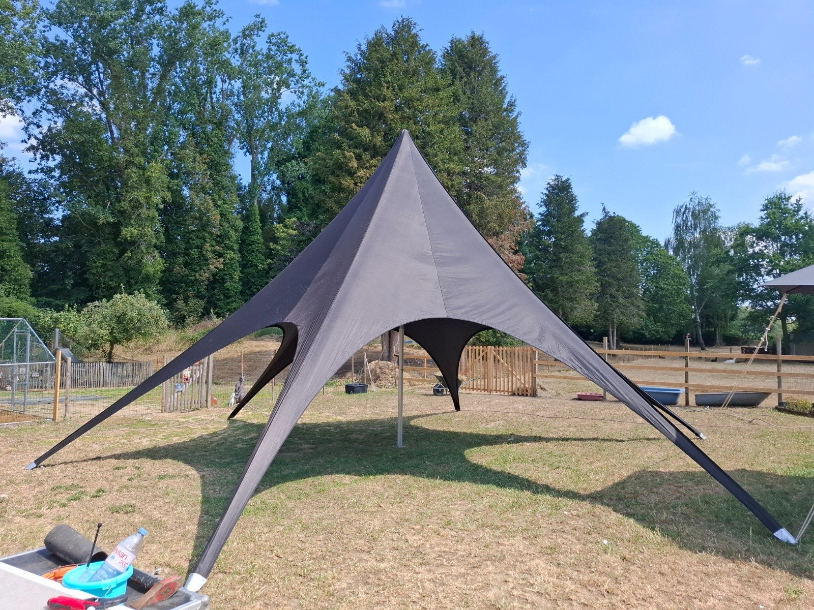 Stertent zwart 8m diameter met opbergkoffer, Ophalen, Stertent