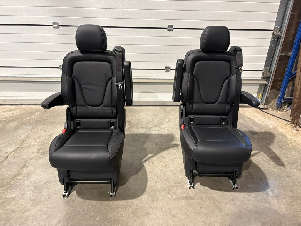 Originele Mercedes V-Klasse W447 individuele stoelen, Ophalen, Nieuw, Mercedes-Benz