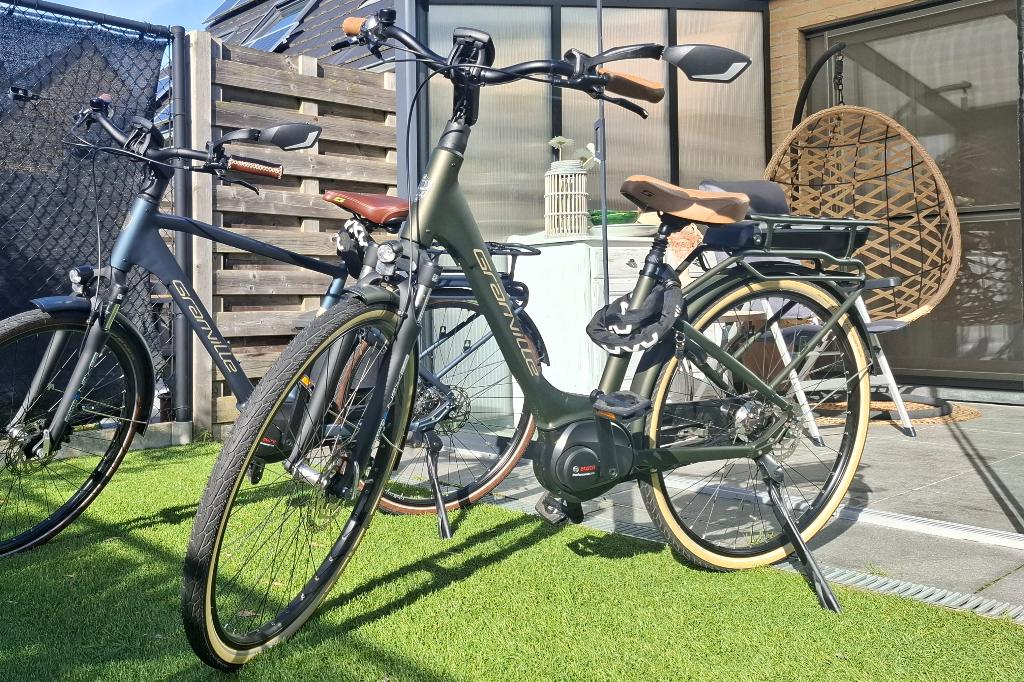 Kaki groene elektrische damesfiets Granville, Fietsen en Brommers, Elektrische fietsen, Ophalen, Zo goed als nieuw, 50 km per accu of meer