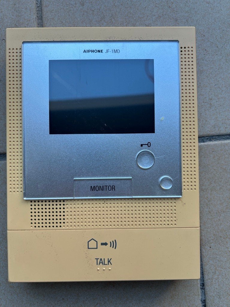 AIPHONE AUDIO-VIDEO INTERCOM, Maison & Meubles, Enlèvement ou Envoi, Caméra intégrée, Utilisé, Filaire
