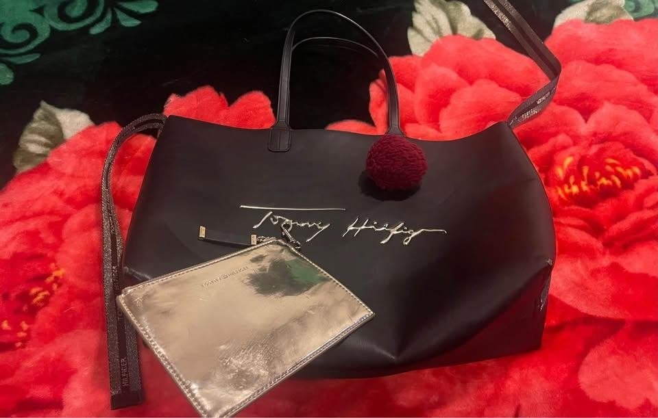 Tommy Hilfiger tas groot met gouden zakje voor erbinnen bij, Ophalen of Verzenden, Nieuw