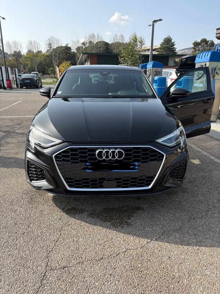 Audi A3 s-line sportback 1.4 40TFSIE, Autos, Audi, Particulier, A3, Caméra 360°, Caméra de recul, Apple Carplay, Bluetooth, Feux de jour LED
