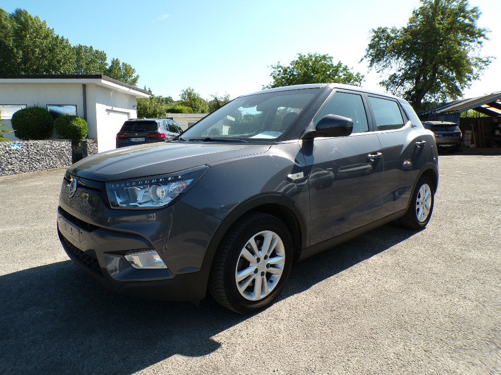 Ssang Yong Tivoli 1.6i Navi/Caméra/Garanti/135 000 km, Autos, 94 kW, Argent ou Gris, Euro 6, Entreprise