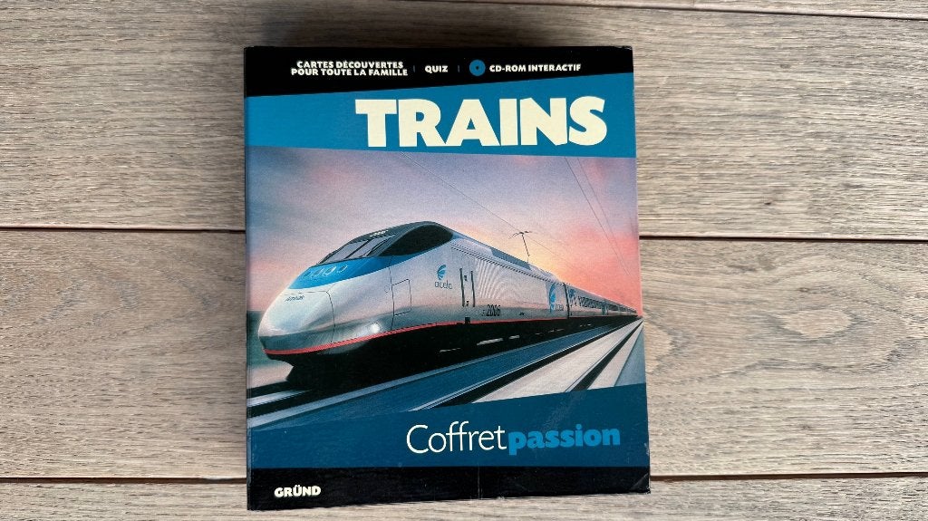 TRAINS Coffret passion, Collections, Trains & Trams, Enlèvement ou Envoi, Comme neuf, Train, Livre ou Revue