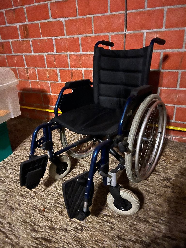 Rolstoel, Divers, Chaises roulantes, Enlèvement, Pliant, Utilisé, Fauteuil roulant à pousser