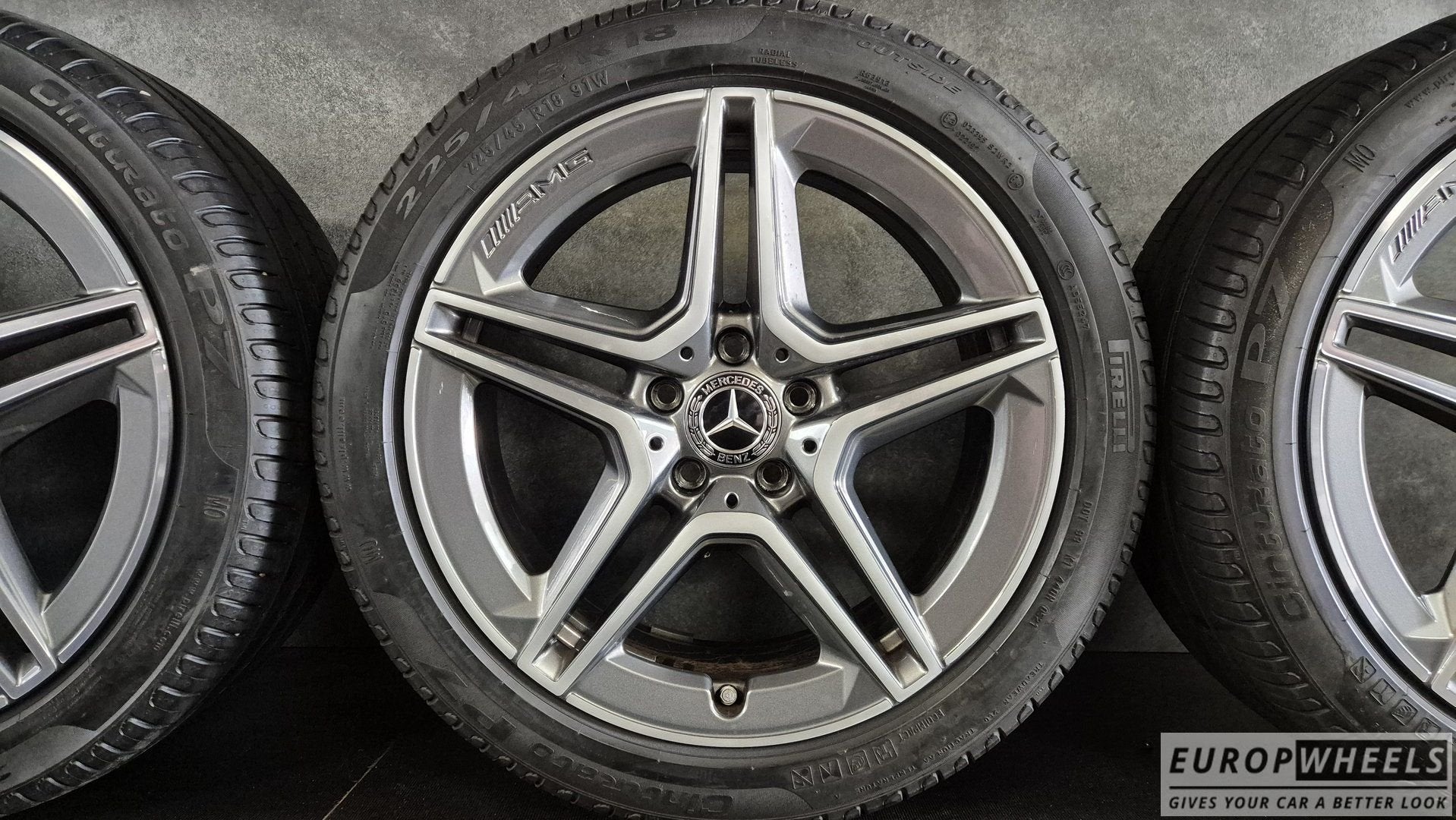 Mercedes AMG 18 inch DEMO zomerbanden W177 A B CLA, Auto-onderdelen, Banden en Velgen, 18 inch, Gebruikt, -, -
