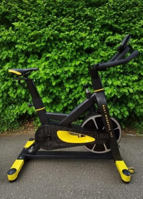 Spinbike in perfecte staat, Enlèvement, Comme neuf, Vélo de spinning
