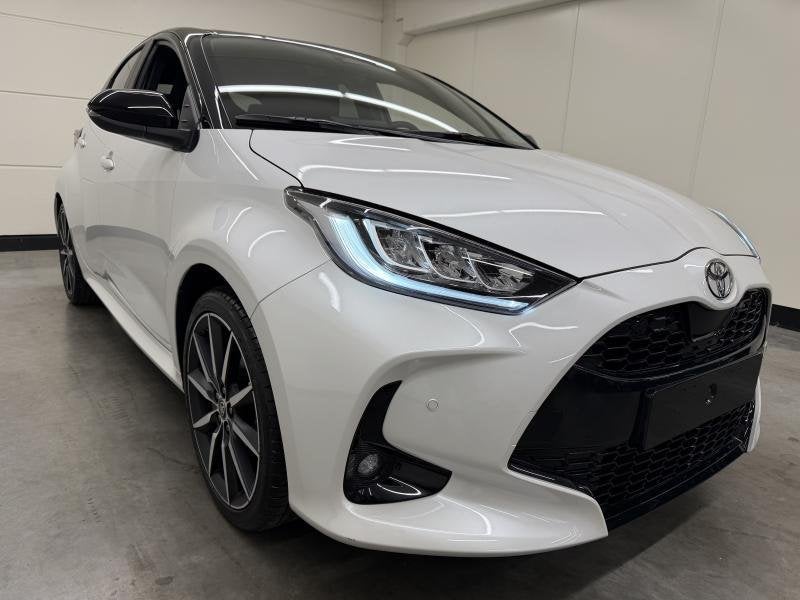 Toyota Yaris GR Sport + Safety Pack, Auto's, Automaat, Parkeersensor, 1498 cc, Wit