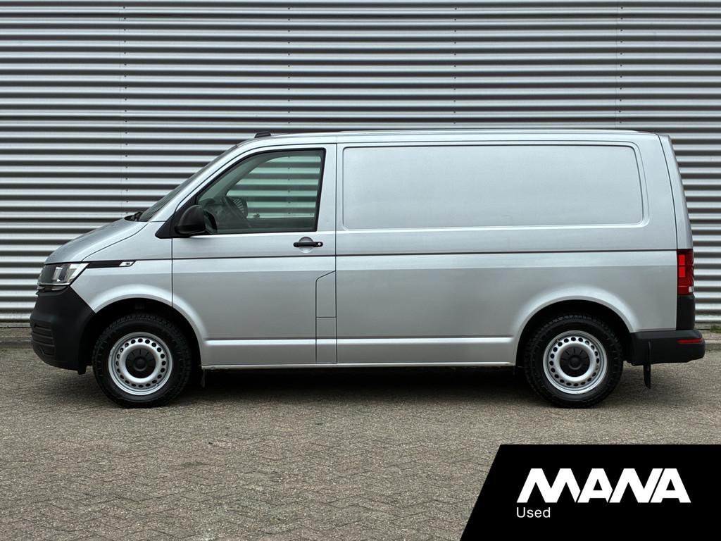 Volkswagen Transporter 2.0 TDI L1H1 Automaat Cruise Nav Sens, Auto's, Gebruikt, 110 kW, 4 cilinders, Volkswagen