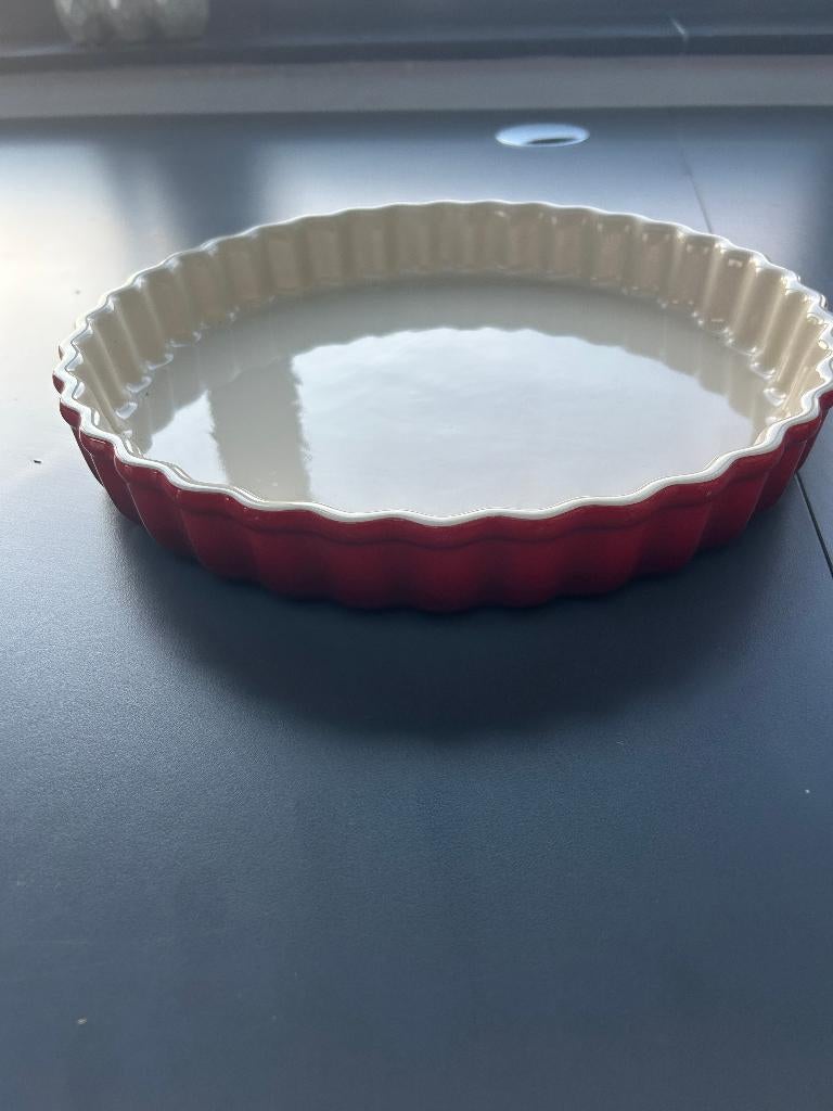 le creuset taartvorm 32cm, Huis en Inrichting, Ophalen, Zo goed als nieuw, Overige materialen, Overige typen