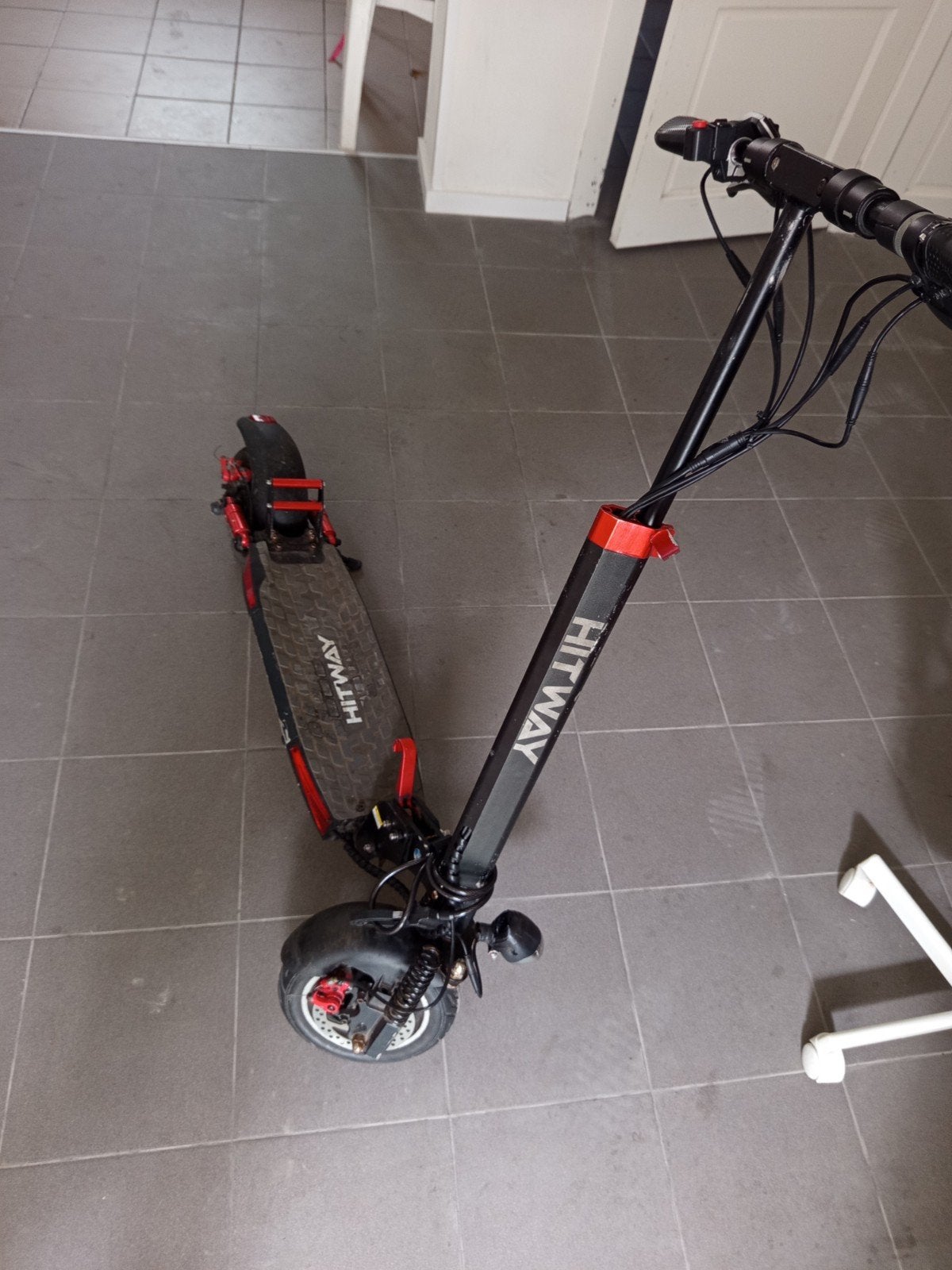Trottinette électrique Hitway, Enlèvement