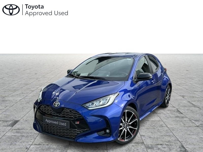 Toyota Yaris GR Sport, Autos, Toyota, Yaris, Régulateur de distance, Airbags, Air conditionné, Bluetooth, Ordinateur de bord, Verrouillage central