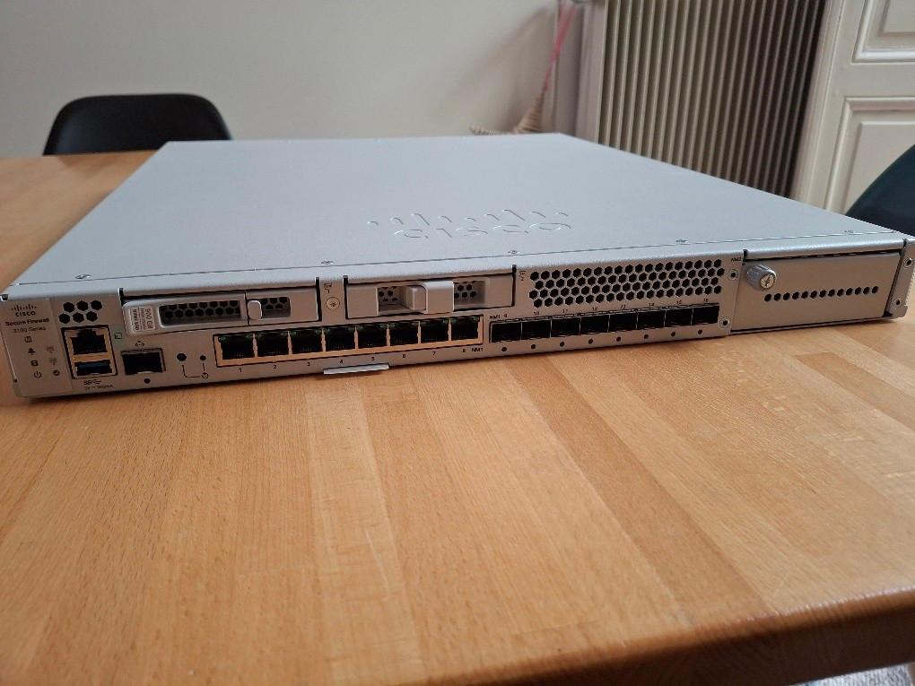 Nieuwe Cisco Secure Firewall 3110 Firewall, Computers en Software, Netwerk switches, Ophalen of Verzenden