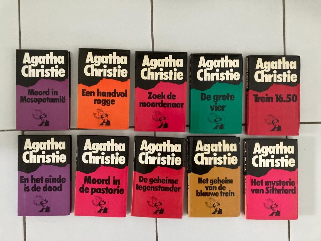 Lot Agatha Christie detective boeken ( ook apart te koop ), Verzenden, Gelezen, Agatha Christie