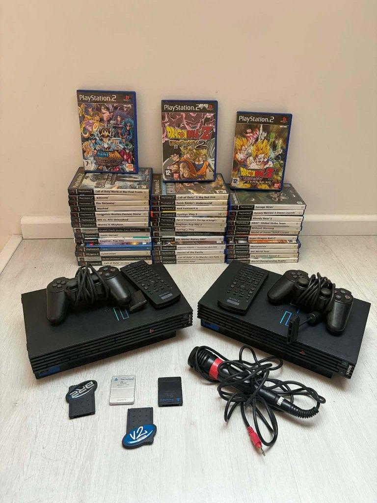 gros lot PlayStation 2 Consoles + jeux + accessoires, Games en Spelcomputers, Spelcomputers | Sony PlayStation 2, Gebruikt, Verzenden