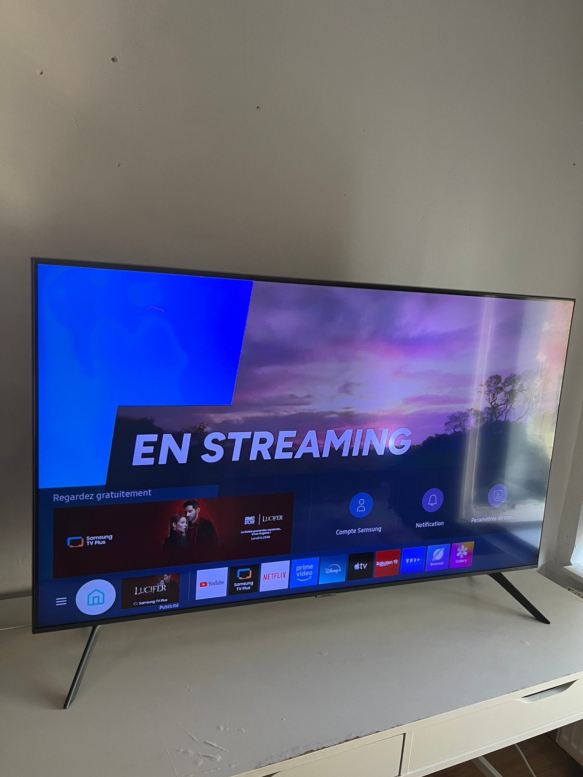 Smart tv samsung 120cm, Enlèvement ou Envoi, Comme neuf, Samsung, Smart TV