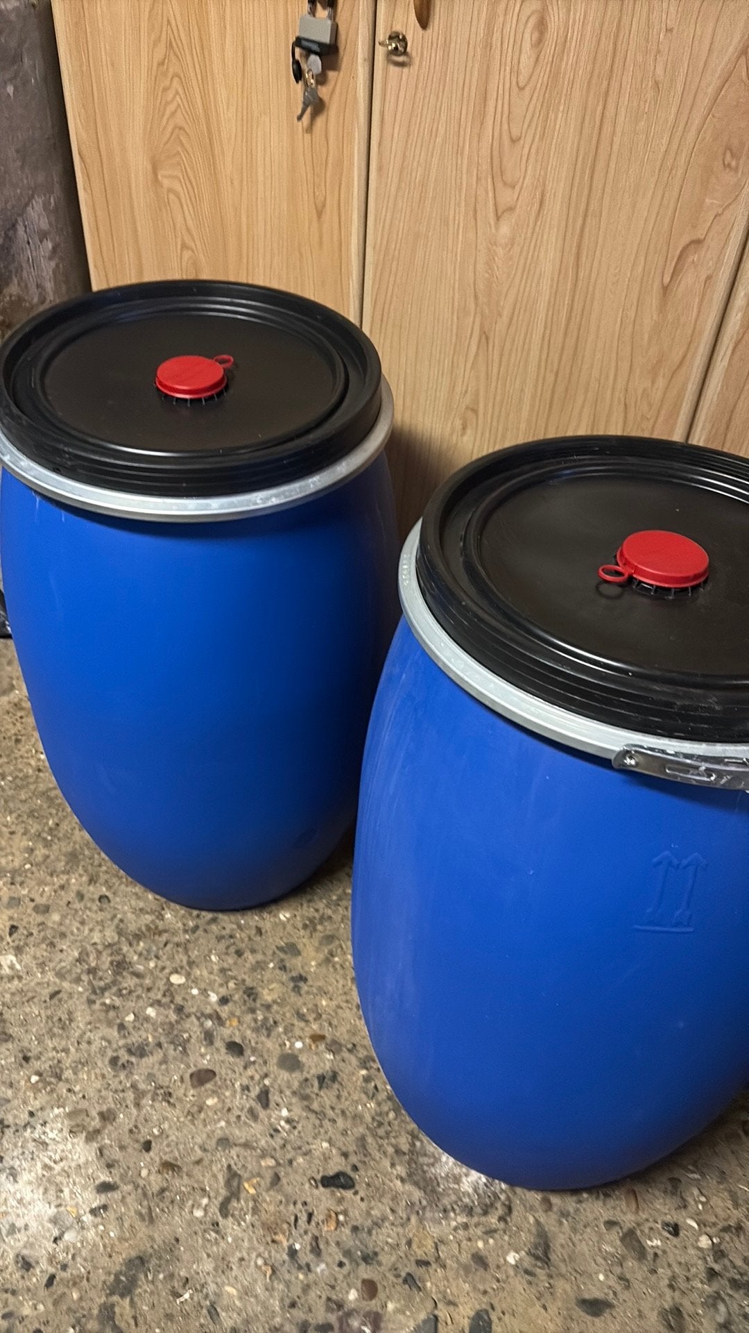 Blauwe vaten 140l, 75 tot 150 liter, Ophalen, Zo goed als nieuw, Kunststof