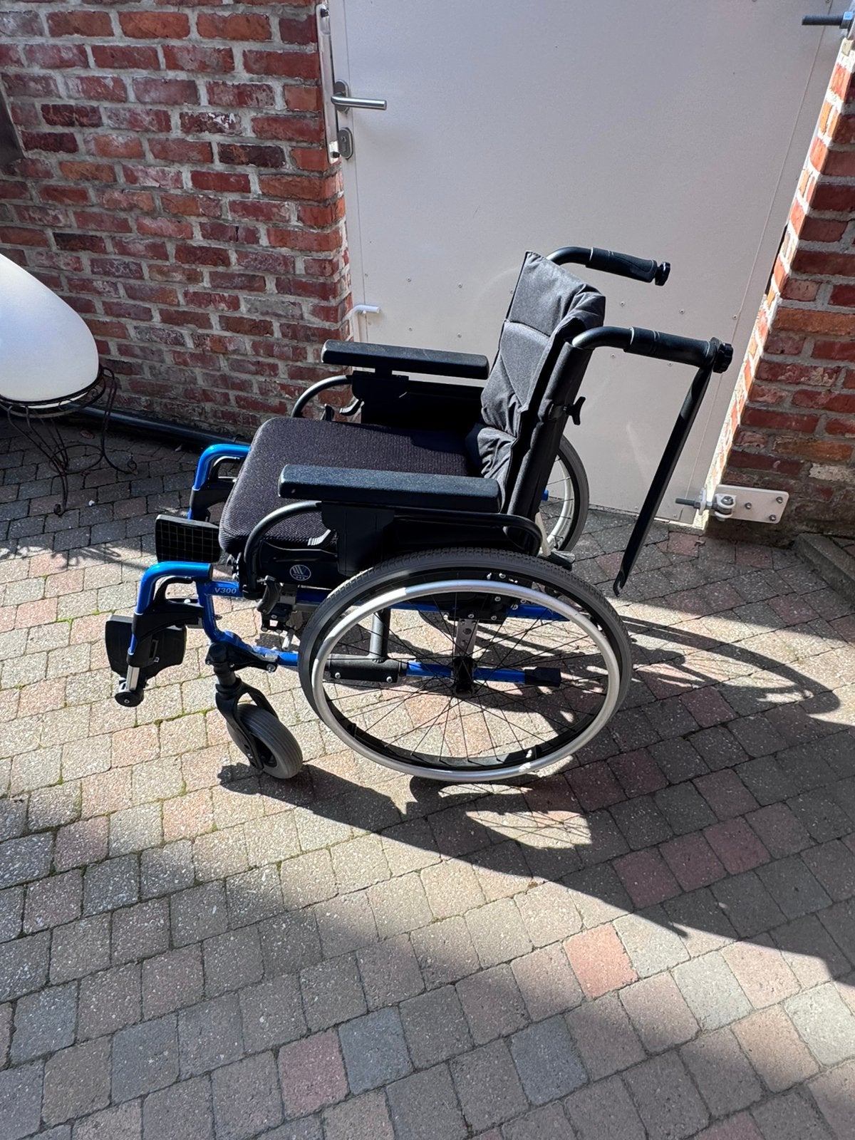 Rolstoel Vermeiren V300, Diversen, Ophalen, Zo goed als nieuw