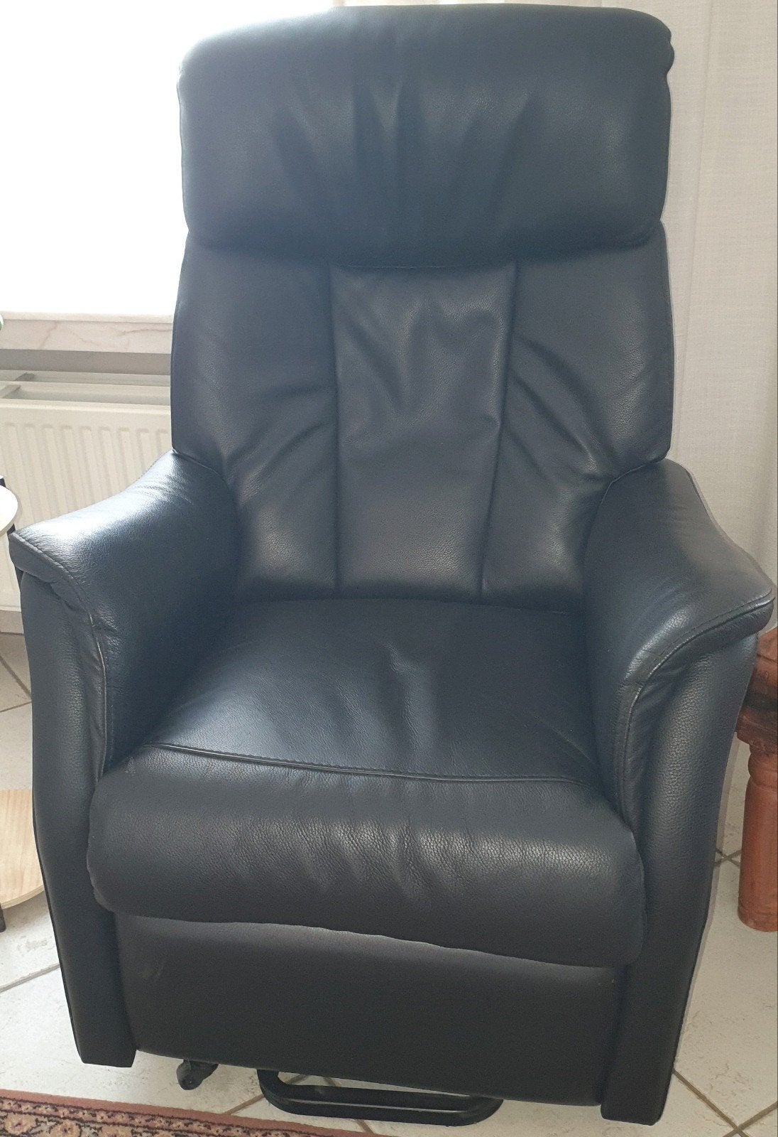 zwart lederen sta op relaxstoel., Moins de 75 cm, Relaxzetel, Enlèvement, Utilisé