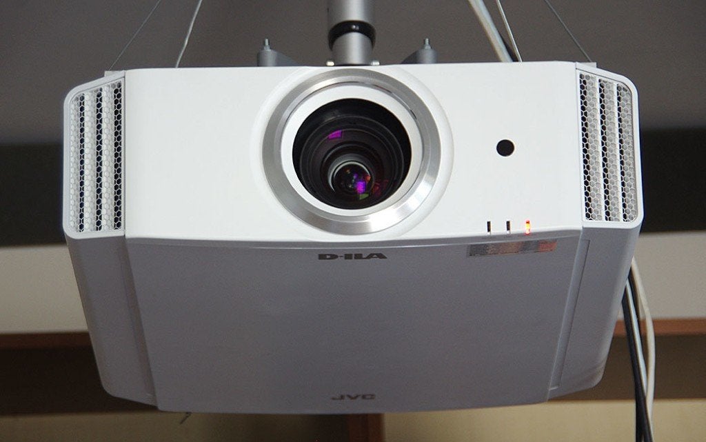 JVC DLA-X500R 4K Beamer, TV, Hi-fi & Vidéo, Enlèvement, Comme neuf, LCOS, Ultra HD (4K)