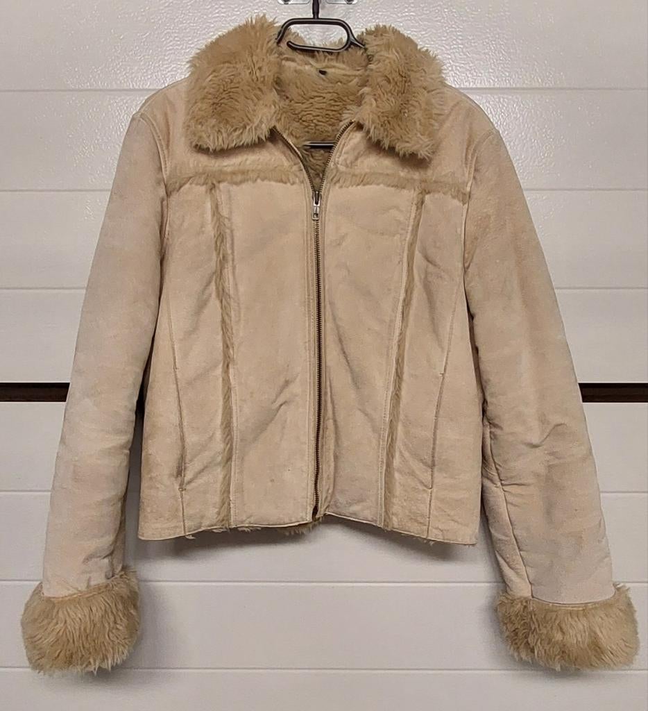 Veste femme fausse fourrure retournée, Enlèvement, Comme neuf, Taille 38/40 (M), Beige