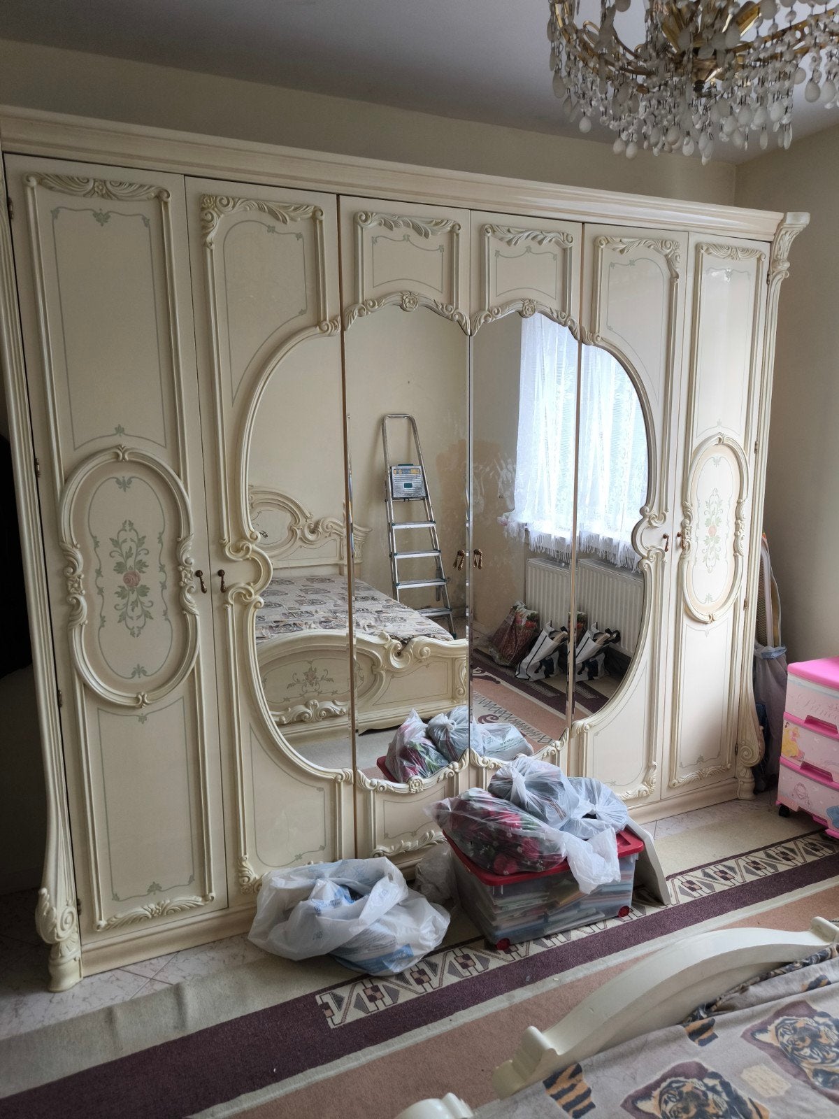 Chambre à coucher complète 800 euros, Huis en Inrichting, Slaapkamer | Complete slaapkamers, Ophalen