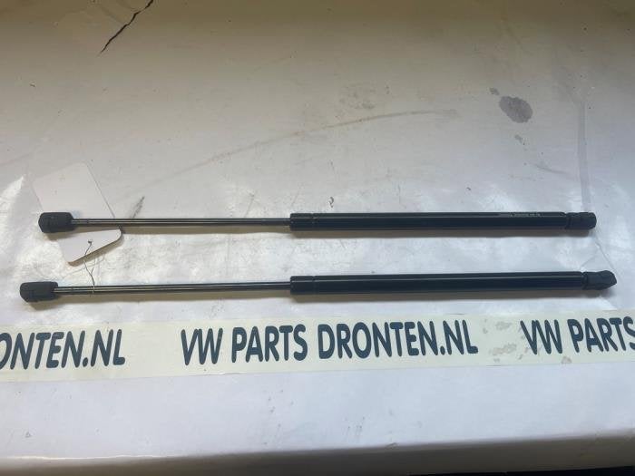 Amortisseur à gaz arrière gauche d'un Audi A3, -, 3 mois de garantie, Audi, Utilisé