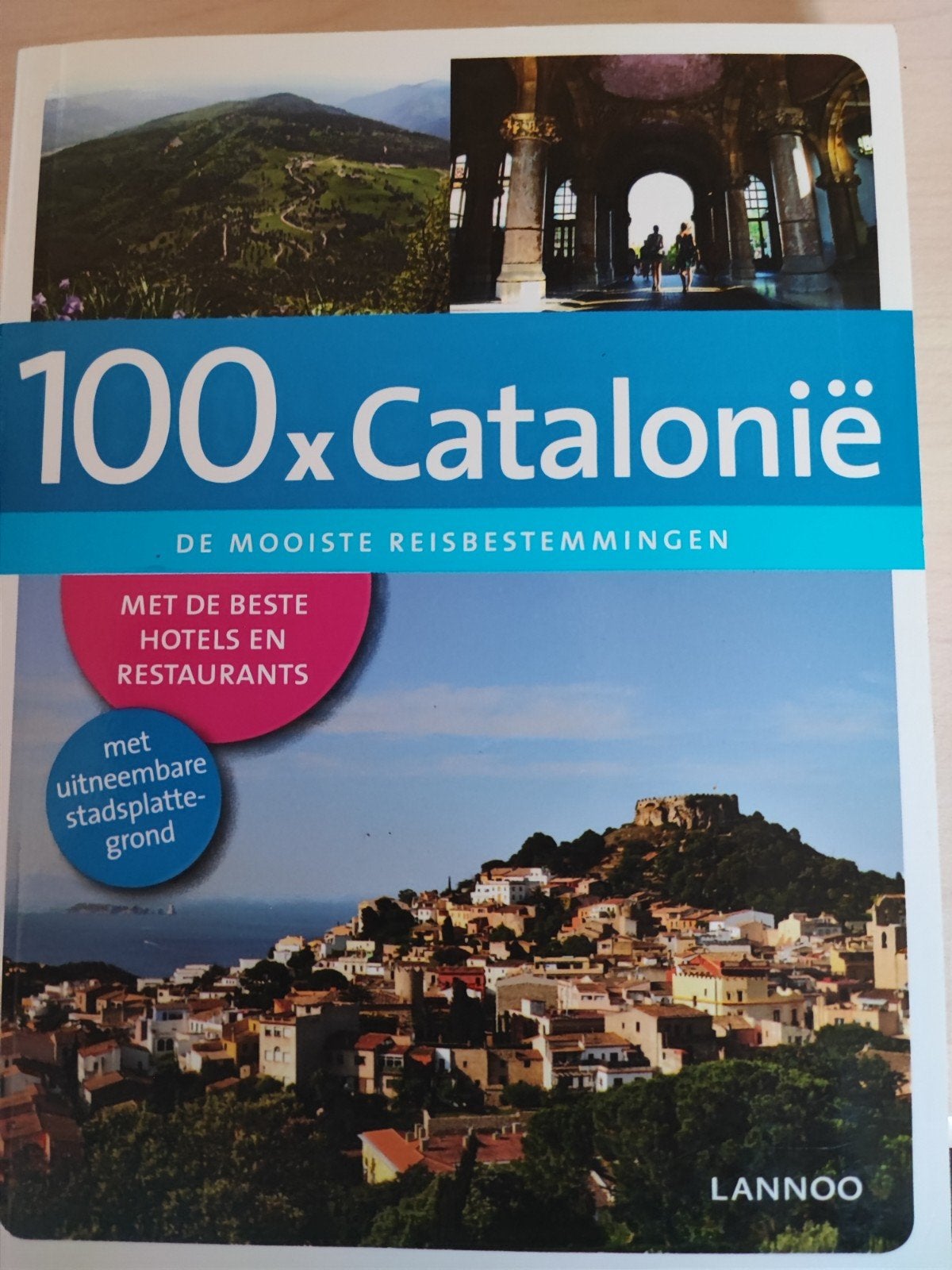 Hieke Voorberg - 100 x Catalonie, Ophalen of Verzenden, Hieke Voorberg