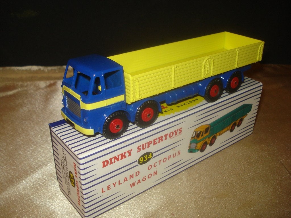 DINKY TOYS Leyland Octopus Wagon Réédition + Boîte, Enlèvement ou Envoi, Neuf, Bus ou Camion, Dinky Toys
