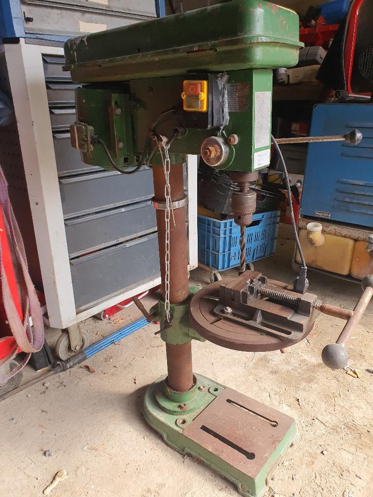 drill press Professionele kolomboormachine 16mm werk heel, Doe-het-zelf en Bouw, Ophalen, 600 watt of meer, Variabele snelheid