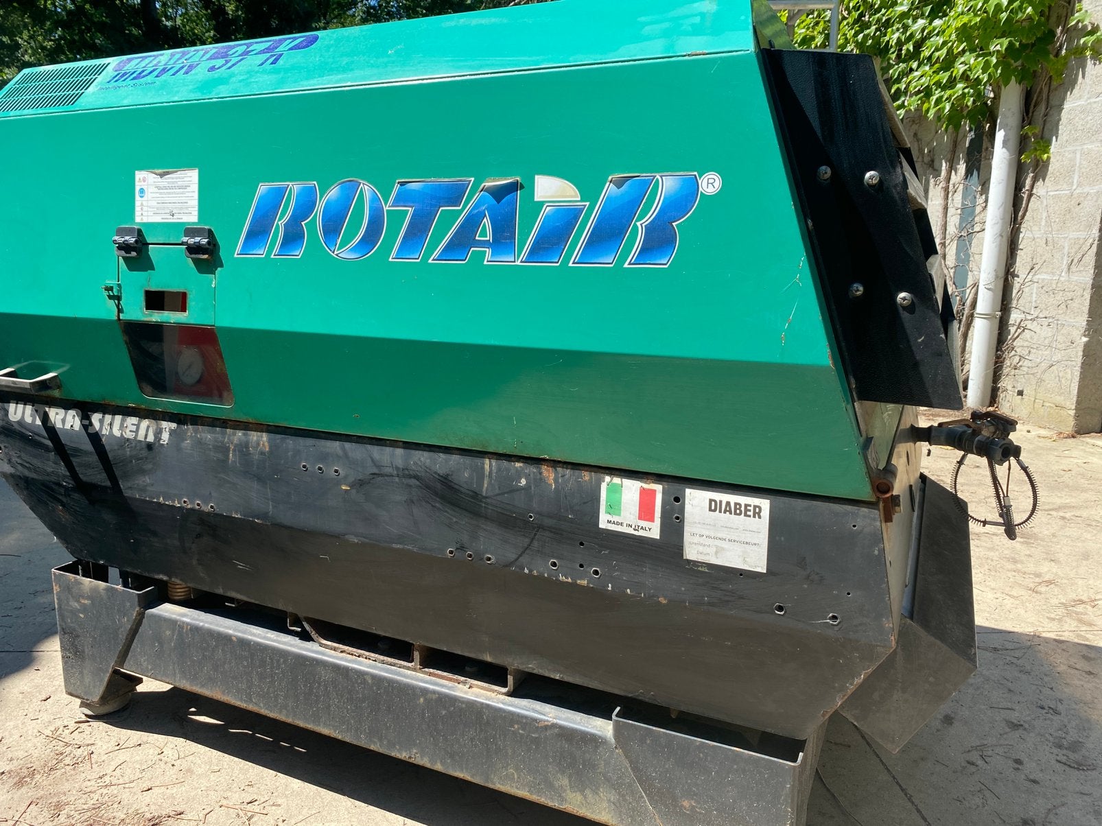 Mobiele compressor Rotair 37k diesel met nakoeler, Ophalen