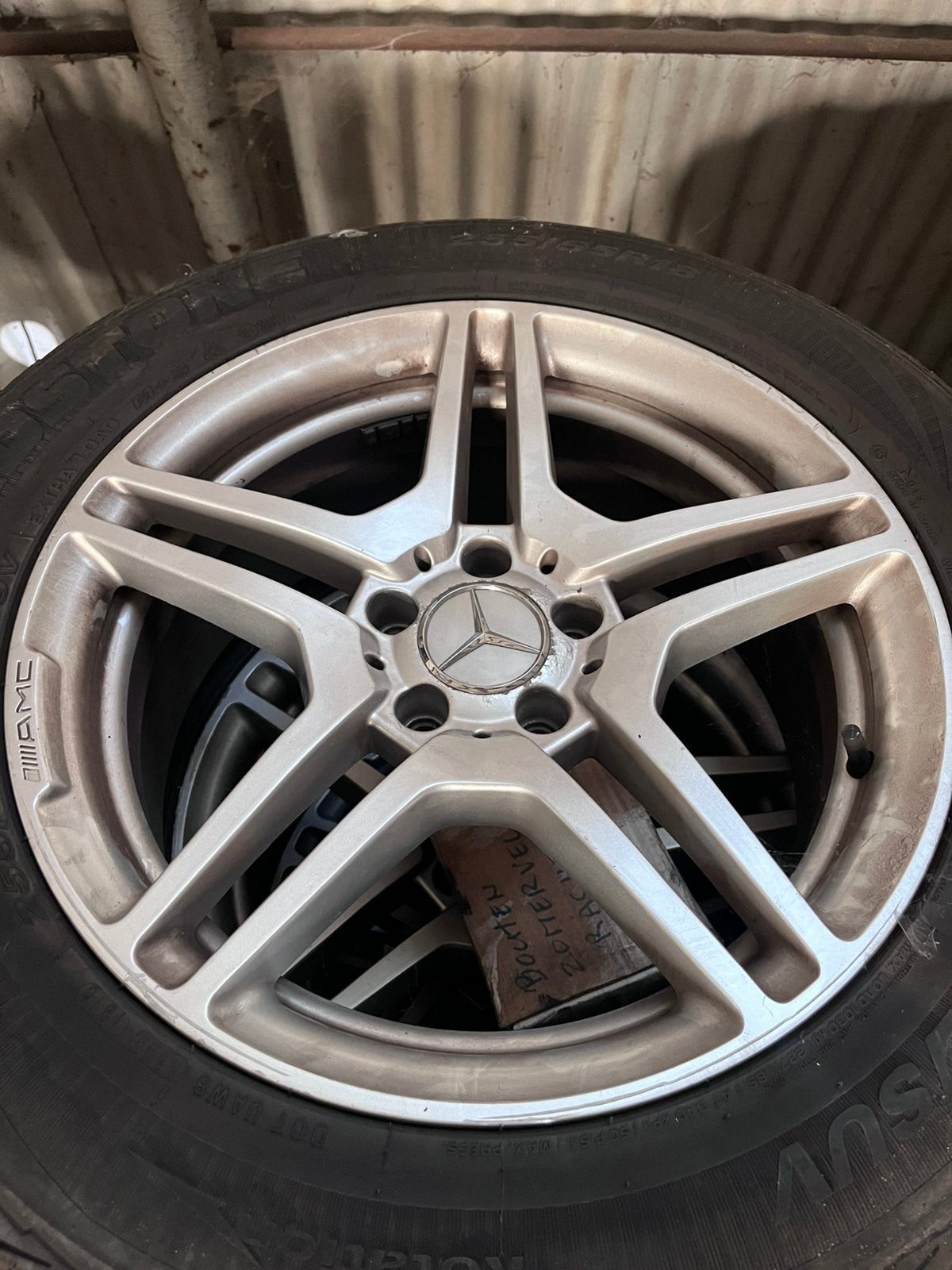 Ensemble de 4 jantes AMG + pneus ML, 21 pouces, Autos : Pièces & Accessoires, Pneus et Jantes, 4 Saisons, 21 pouces, Enlèvement