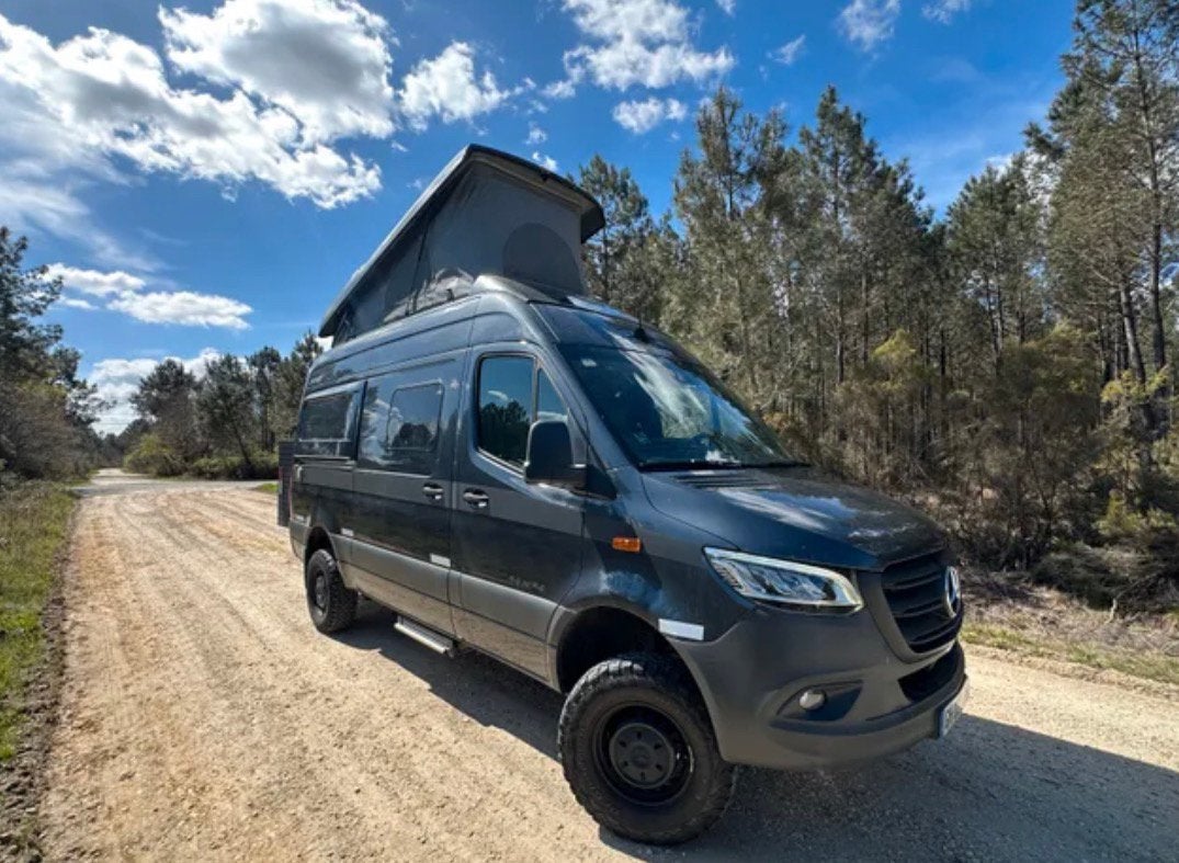 Hymer Grand Canyon S - 4x4 - V6 - BJ 2022 - 44.000 KM, Caravanes & Camping, Camping-cars, Particulier, Hymer, Mercedes, Toit relevable
