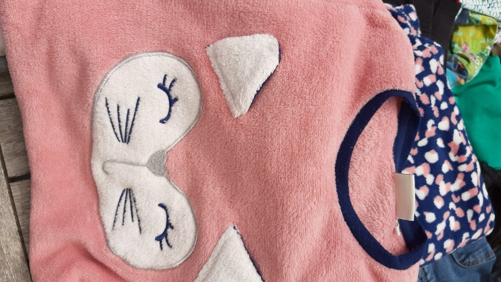 Pyjama enfant, Kinderen en Baby's, Kinderkleding | Maat 158, Ophalen, Zo goed als nieuw, Meisje, Nacht- of Onderkleding