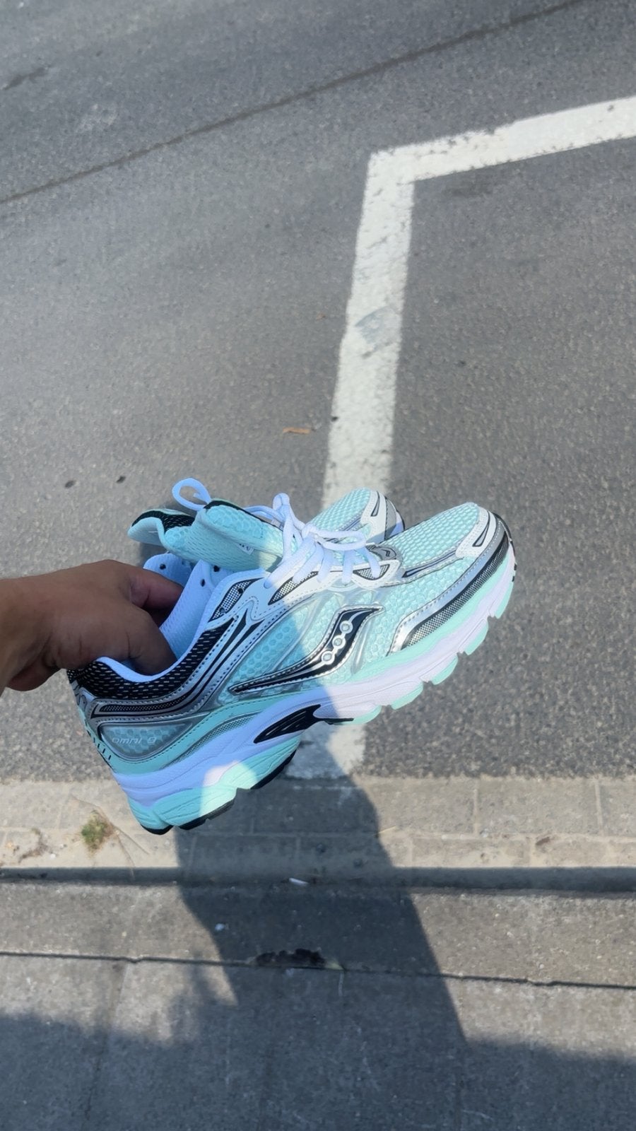 Saucony, Ophalen, Zo goed als nieuw
