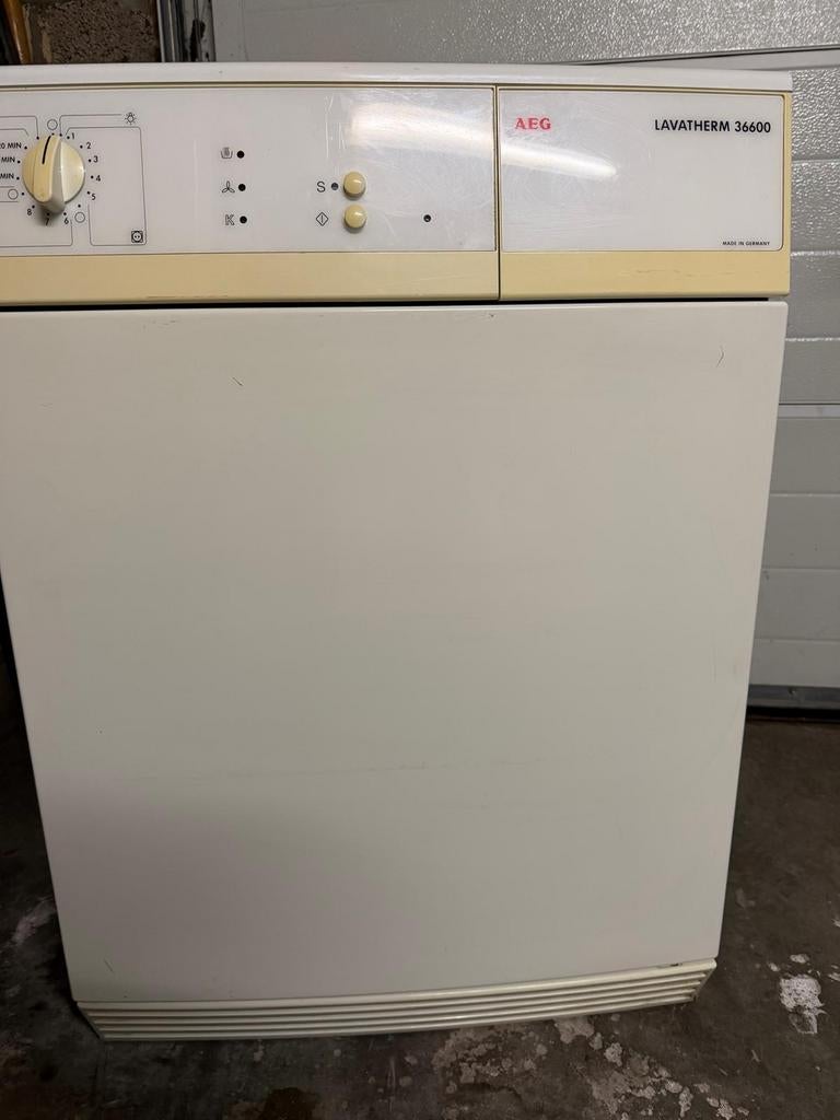 Droogkast AEG, Lavatherm 36600, met uitlaat, 5kg, Elektronische apparatuur, Ophalen