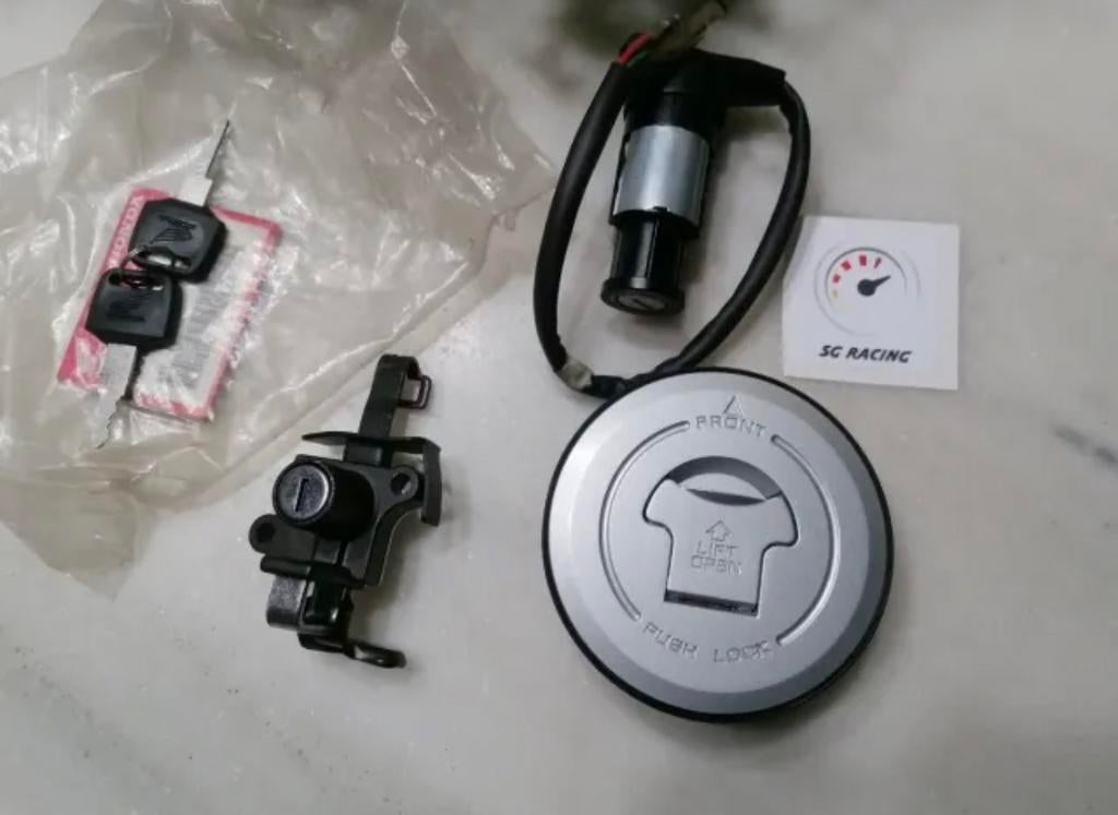 Honda nsr sloten set gezocht, Motoren, Ophalen, Gebruikt