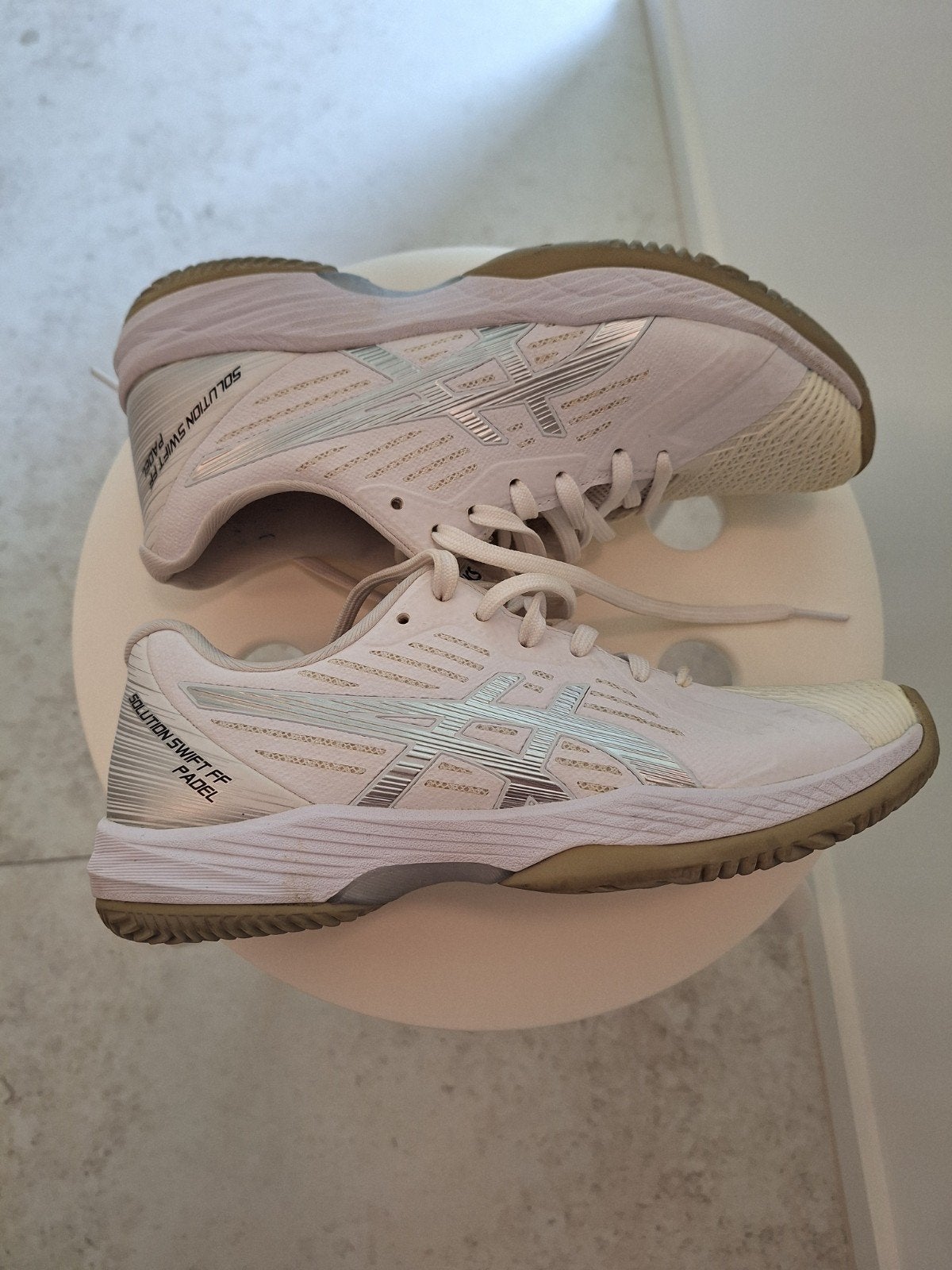 Nieuw padelschoenen Asics maat 38, Sports & Fitness, Padel, Enlèvement, Neuf, Chaussures de padel