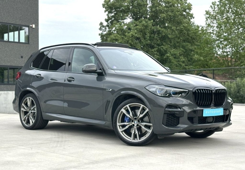 BMW X5 xDrive45E 2022 M Comp Zetels | Bowers&Wilkins | Pano, Autos, BMW, Argent ou Gris, Achat, Entreprise, Noir