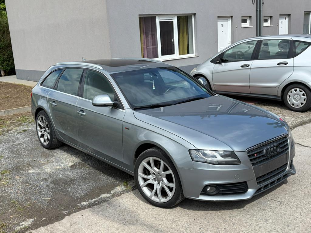 AUDI A4 B8 2L TDI EURO5 INTERIEUR VOLLEDIGE SLINE, Auto's, Audi, Bedrijf, A4, Ophalen