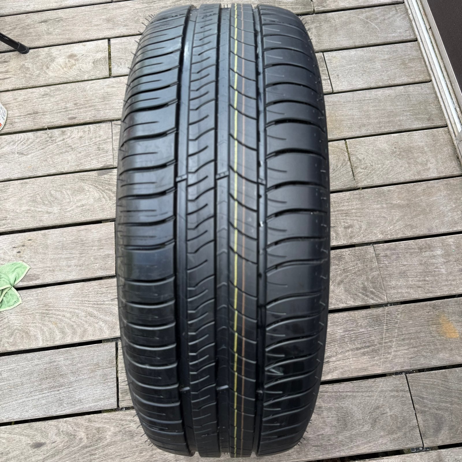 Michelin band + originele VW stalen velg – Nieuwstaat -, Auto-onderdelen, Banden en Velgen, Ophalen, 215 mm, 16 inch, Banden en Velgen