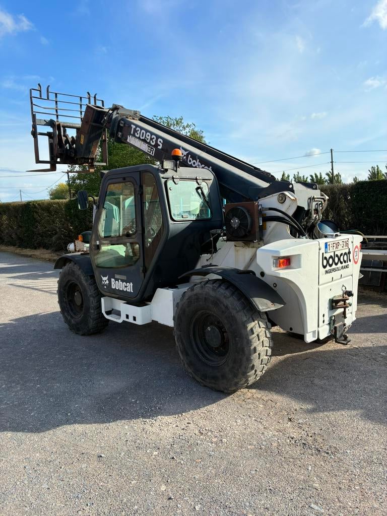 Verrijker Bobcat T3093S, Ophalen